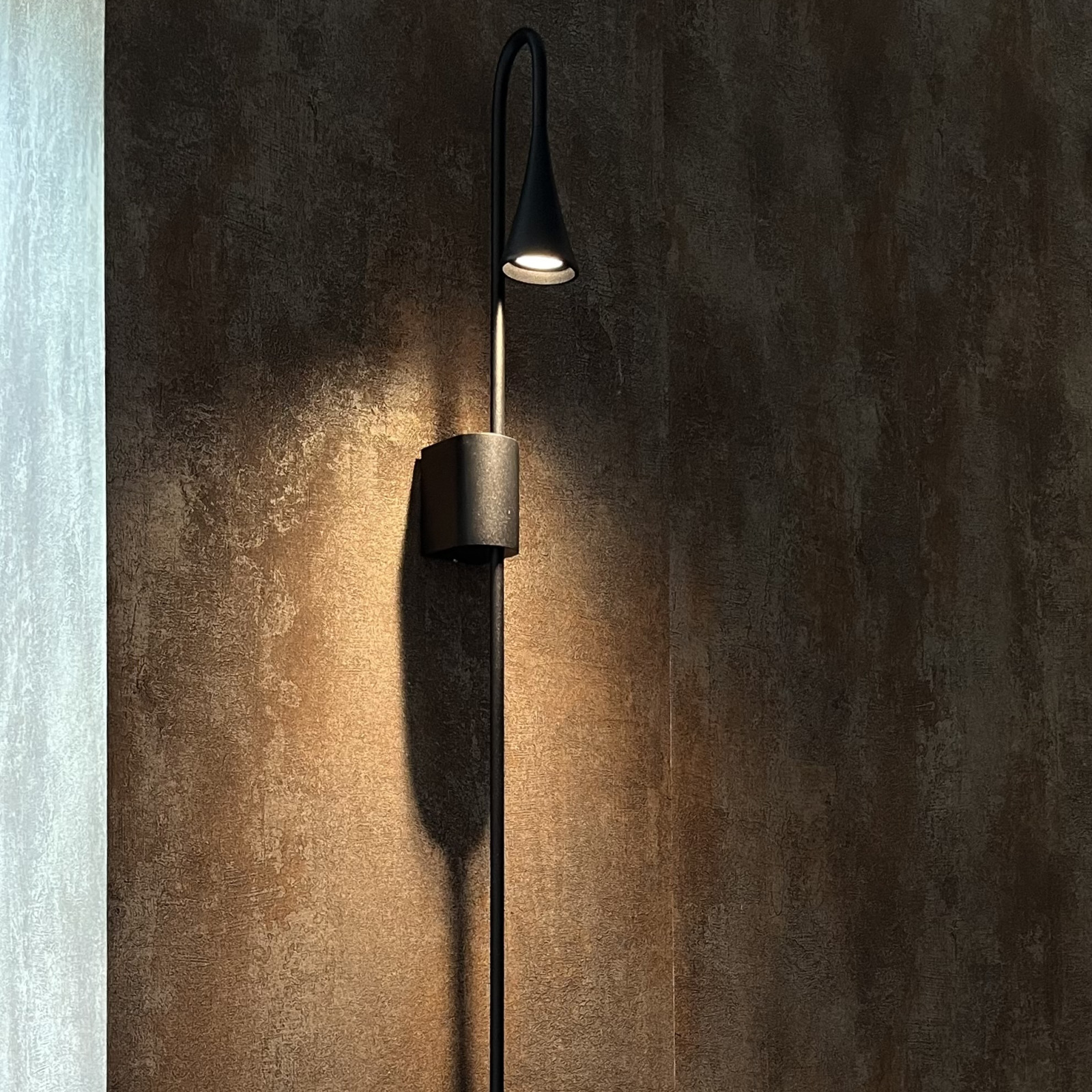 Comet W0280 wall lamp
