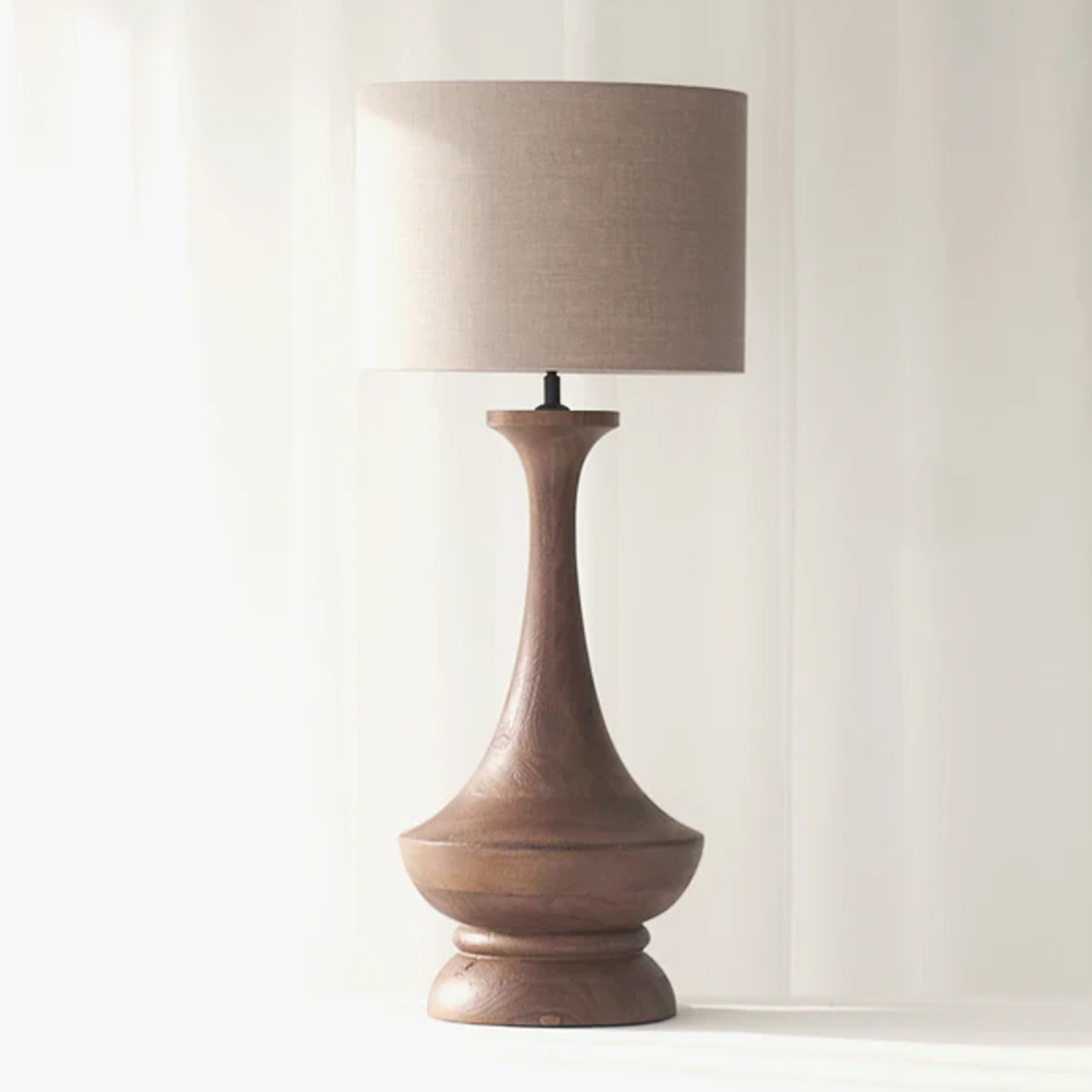 Nicolo brown basic lamp