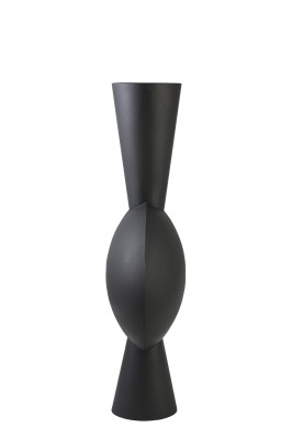 Kavandu matt black vase